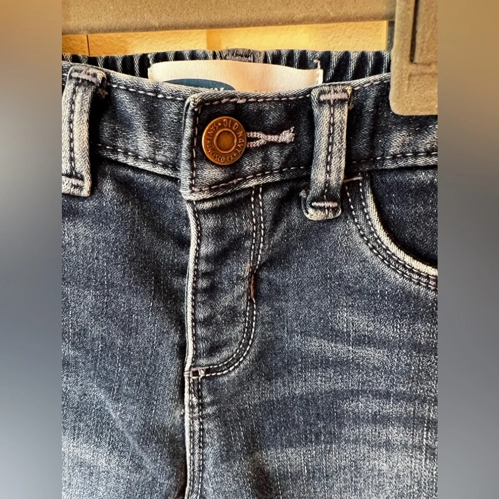 Old Navy Baby Denim Boyfriend Jeans‎ Size 6-12 Months